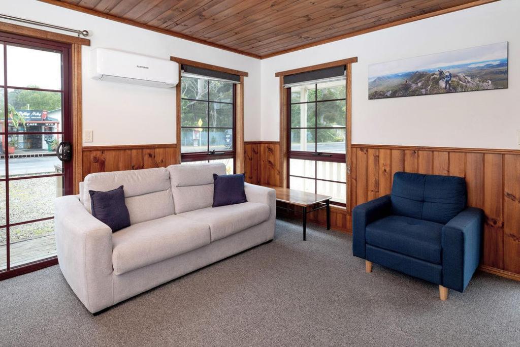 Big4 Strahan Holiday Retreat Экстерьер фото