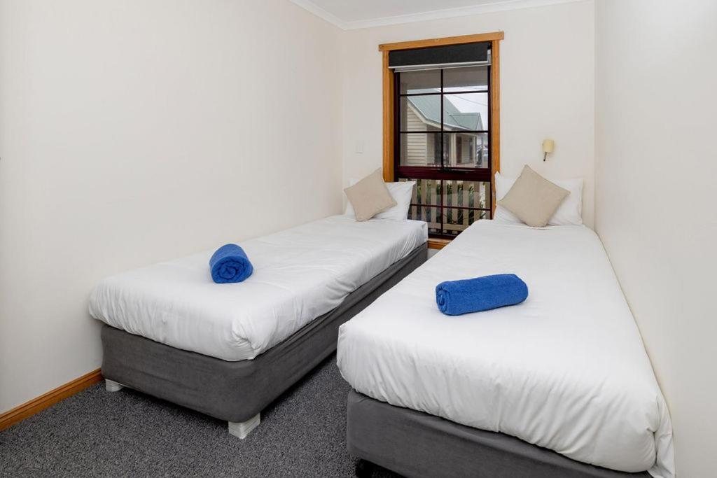 Big4 Strahan Holiday Retreat Экстерьер фото
