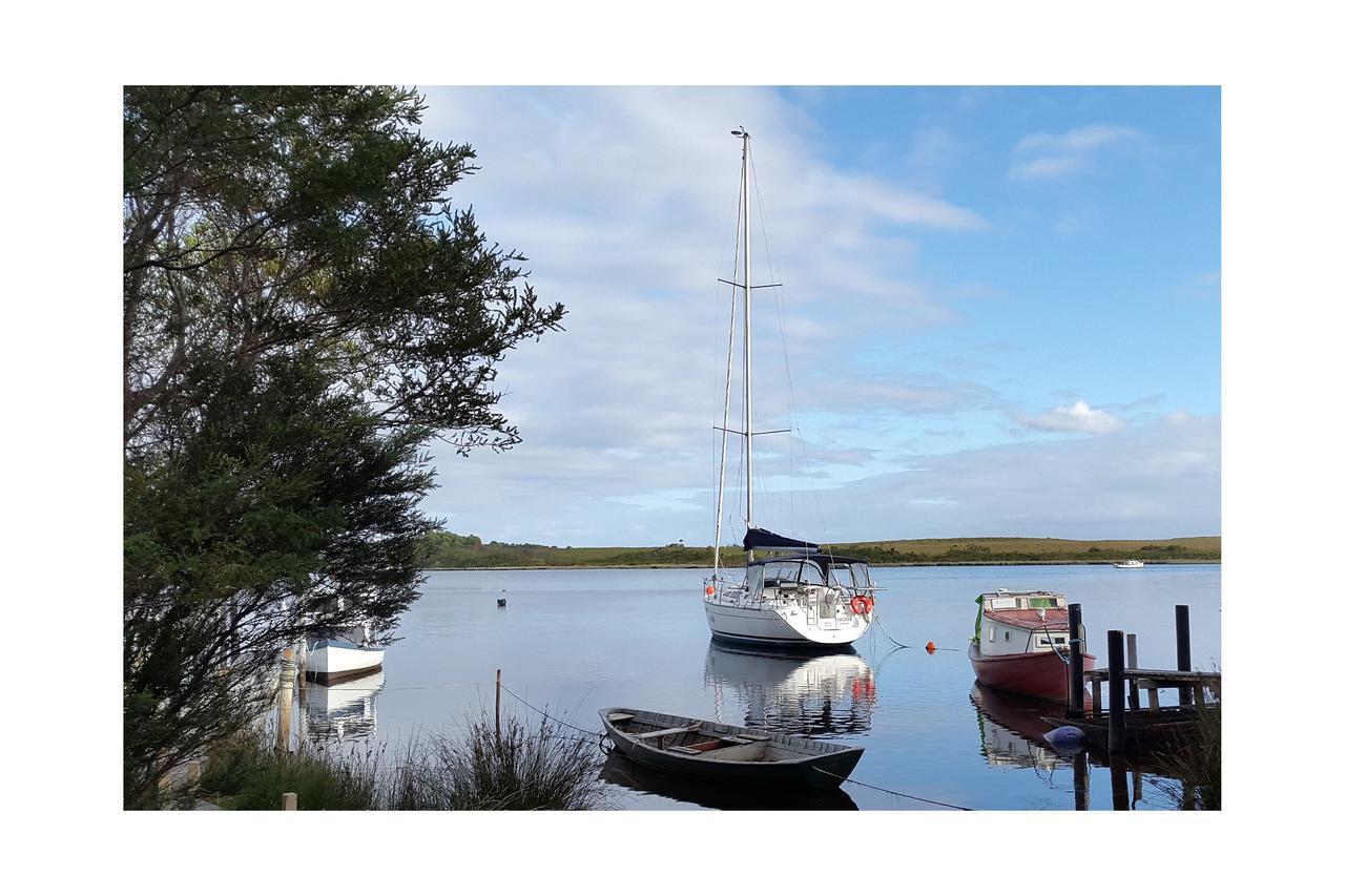 Big4 Strahan Holiday Retreat Экстерьер фото